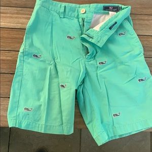 Vineyard vines club shorts